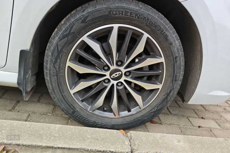 Chery Arrizo 5 Plus 2023 car image #9