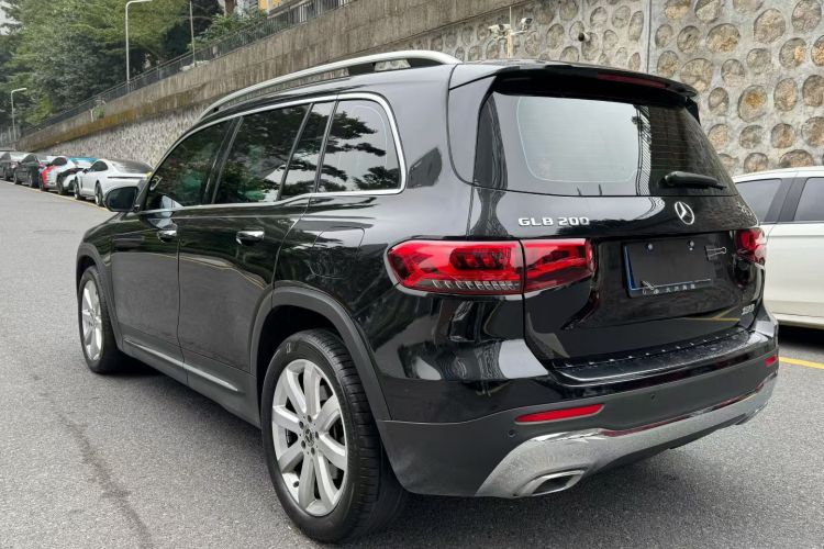 Mercedes-Benz GLB Class 2020 car image #9