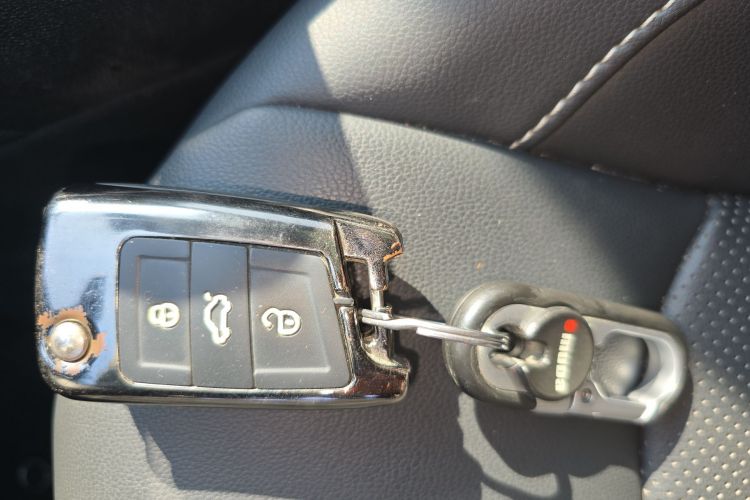 Volkswagen Lamando 2022 immagine di auto #9