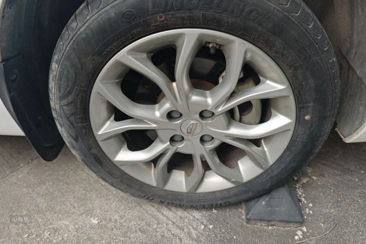 GEELY Vision 2018 car image #9