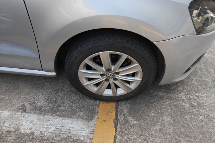 Polo 2015 immagine di auto #9