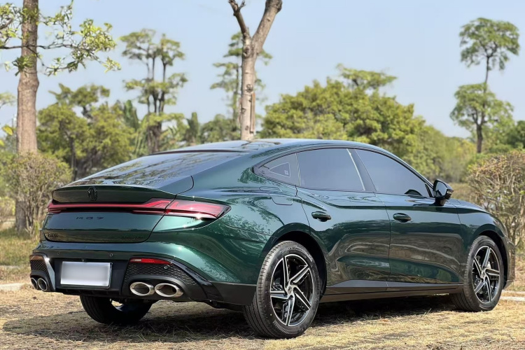 MG 7 2025 car image #9
