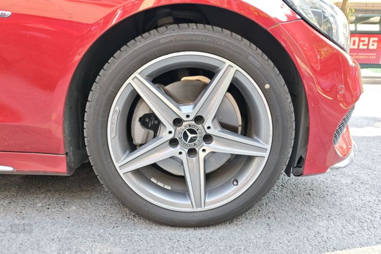 Mercedes-Benz C Class 2018 car image #9