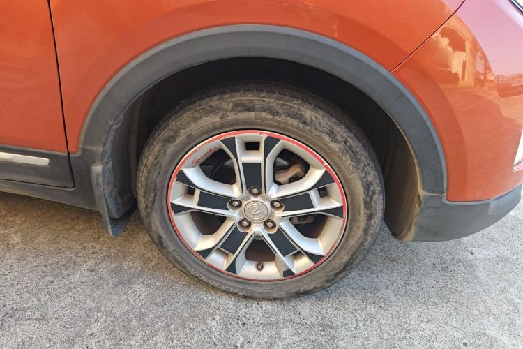 Changan CS15 2016 #9 Changan CS15 2016 صورة سيارة #9