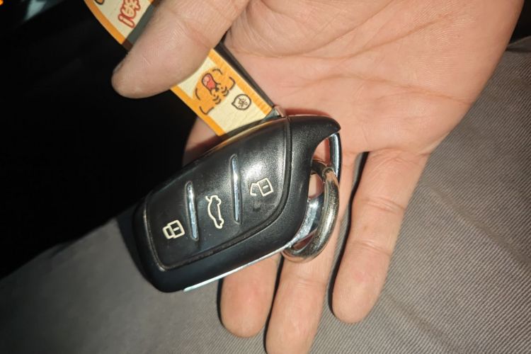 5 2021 car image #9