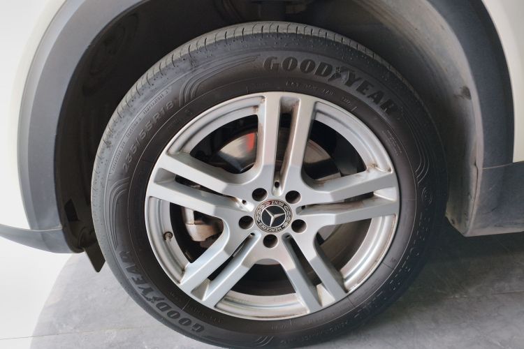 Mercedes-Benz GLB Class 2023 #9 Mercedes-Benz GLB Class 2023 car image #9