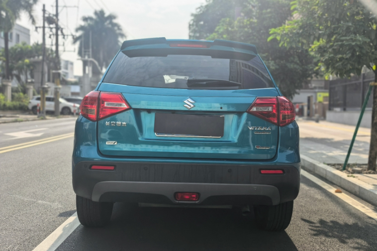 Suzuki Vitara 2016 #9 Suzuki Vitara 2016 car image #9