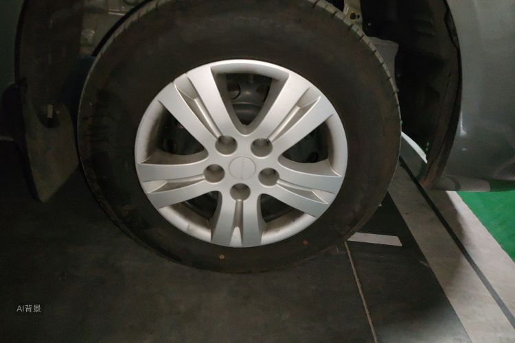 Forthing Lingzhi 2025 #9 Forthing Lingzhi 2025 car image #9