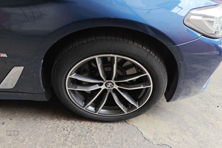 BMW 5 Series New Energy 2020 #9 BMW 5 Series New Energy 2020 car image #9