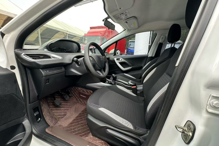 标致 标致2008 2016 汽车图片 #9