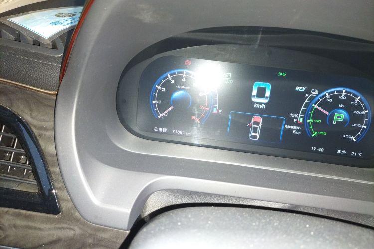 BYD Tang New Energy 2018 car image #9