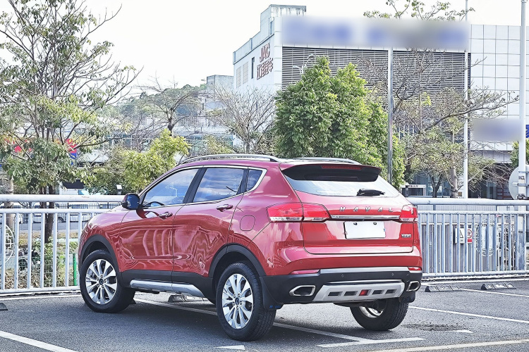 Haval H2s 2016 car image #9