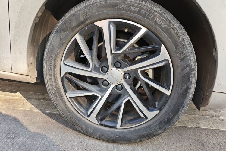 Haval Jolion 2021 car image #9