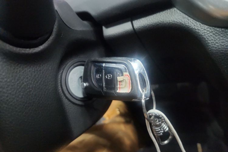 Soueast A5 Wing Dance 2023 #9 Soueast A5 Wing Dance 2023 car image #9