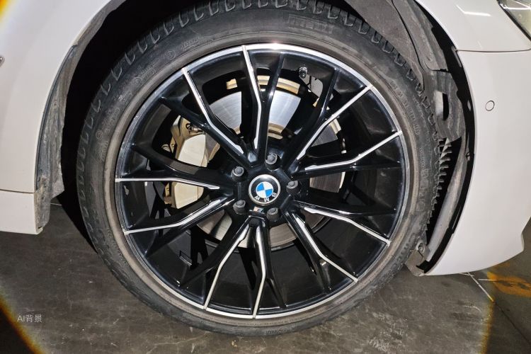 BMW 5 Series New Energy 2022 #9 BMW 5 Series New Energy 2022 car image #9