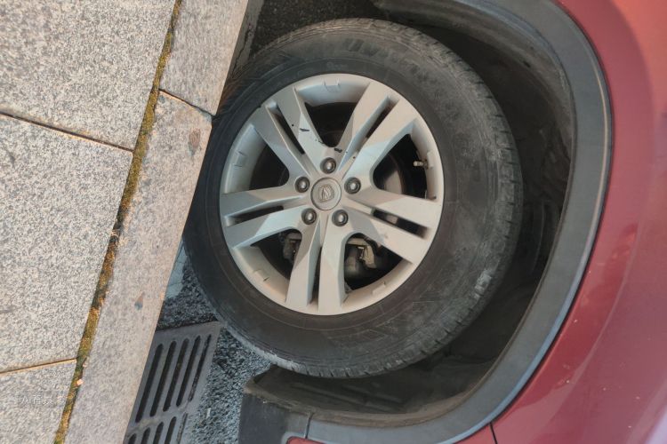 长安 长安CS75 2015 汽车图片 #9