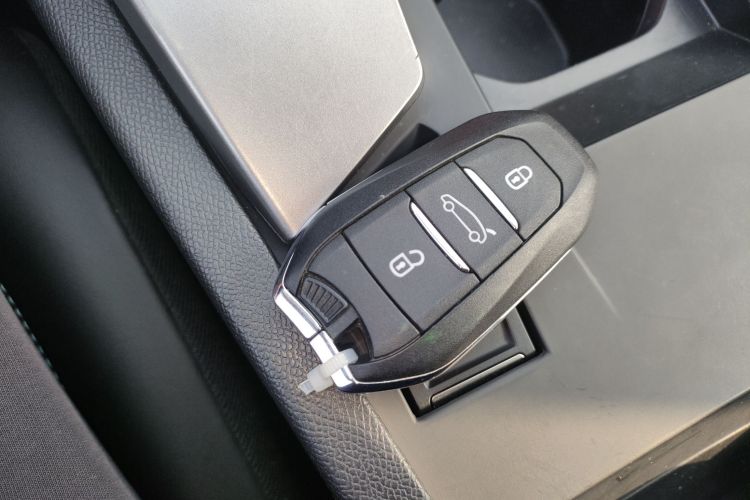 标致 标致408X 2025 汽车图片 #9