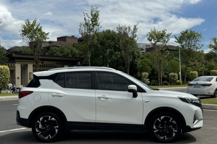 GAC Trumpchi GS3 2022 car image #9