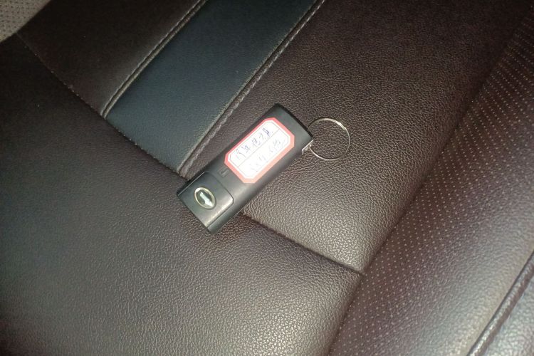 GAC ix4 2019 car image #9