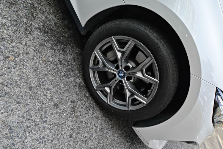BMW i3 2023 #9 BMW i3 2023 car image #9