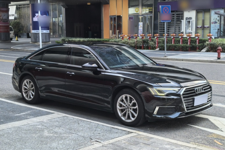 Audi A6L 2020 #9 Audi A6L 2020 car image #9