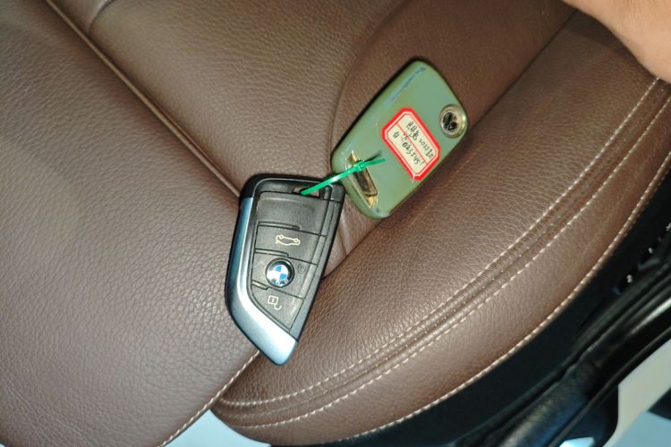 BMW X1 New Energy 2019 immagine di auto #9