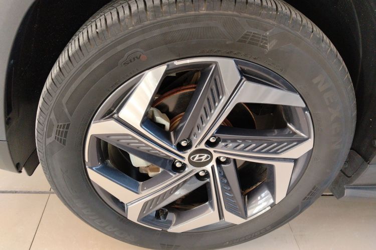 Hyundai Tucson 2023 car image #9