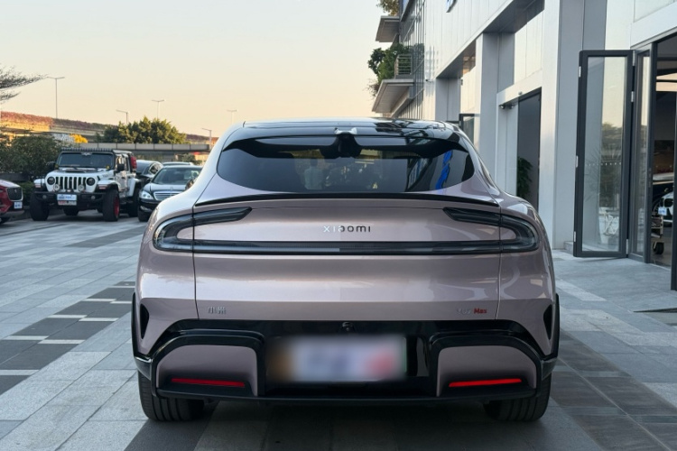 小米汽车 小米YU7 2025 #9 小米汽车 小米YU7 2025 汽车图片 #9