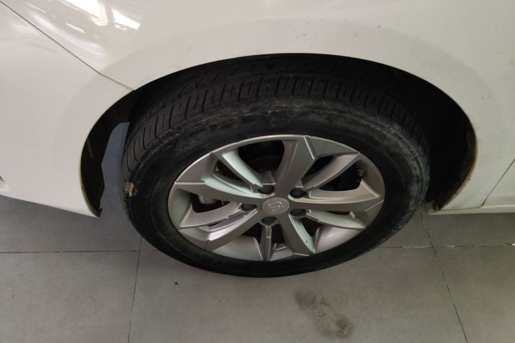 GEELY Emgrand GL 2021 car image #9