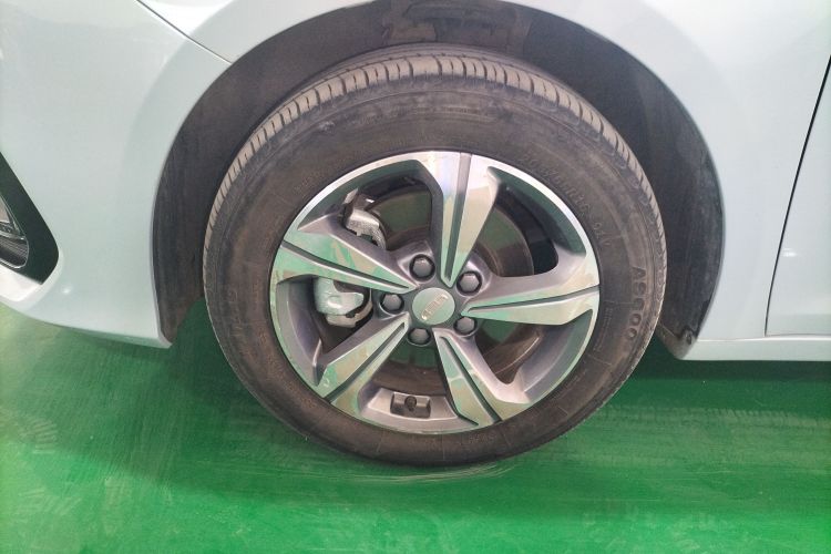 GEELY Emgrand L HiP 2023 #9 GEELY Emgrand L HiP 2023 immagine di auto #9