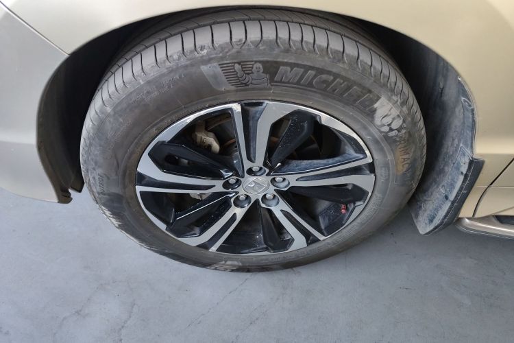 Honda UR-V 2017 #9 Honda UR-V 2017 immagine di auto #9