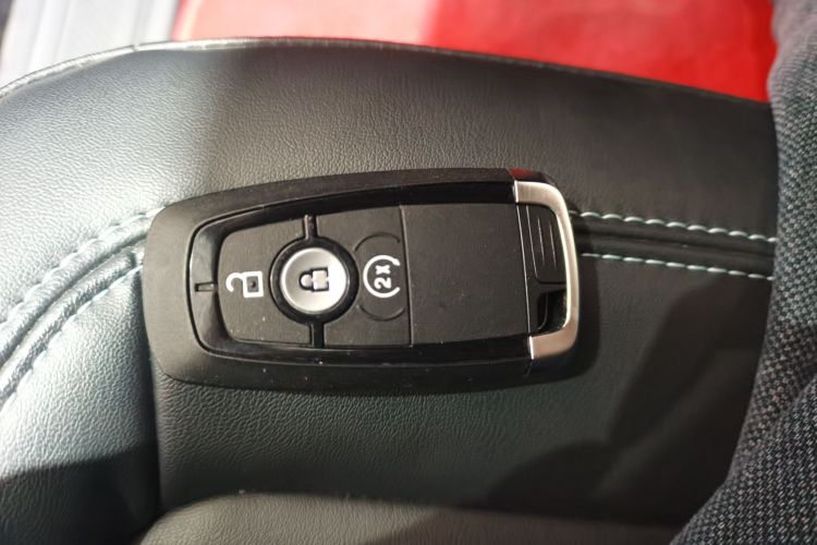 福特 福特烈马 2025 #9 福特 福特烈马 2025 汽车图片 #9