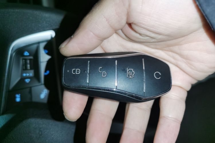 BYD Yuan Pro 2022 #9 BYD Yuan Pro 2022 car image #9