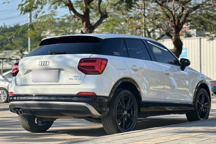2020 immagine di auto #9