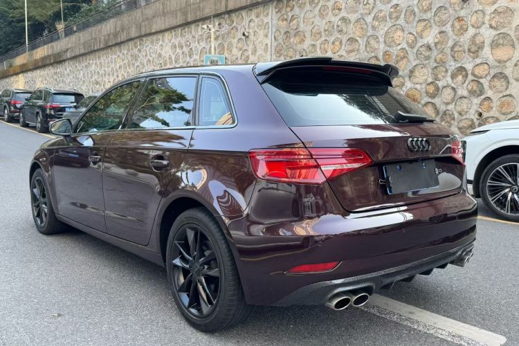 2018 immagine di auto #9