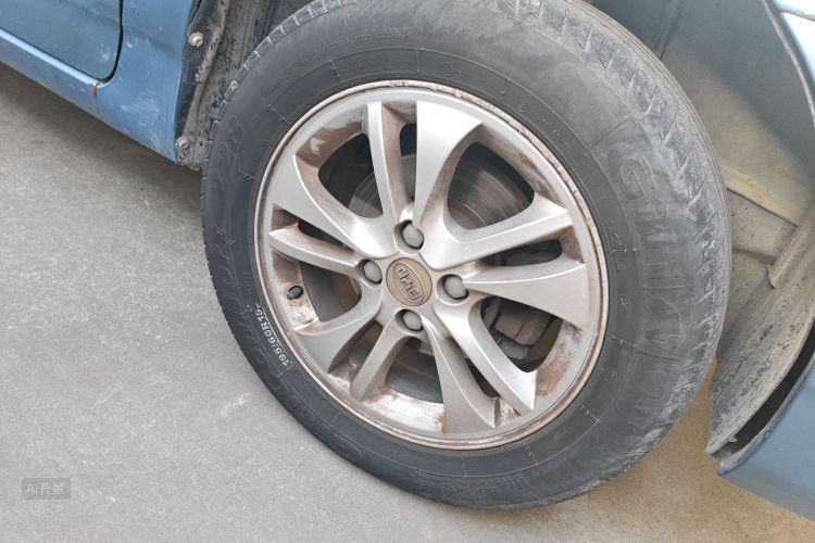 BYD F3 2014 car image #9