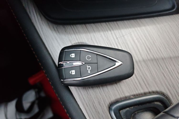 Changan X7 PLUS 2024 car image #9