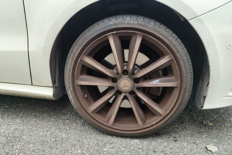 Mercedes-Benz B Class 2013 car image #9