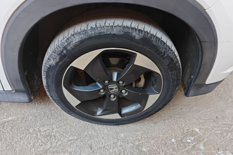 Honda VEZEL 2018 #9 Honda VEZEL 2018 изображение автомобиля #9