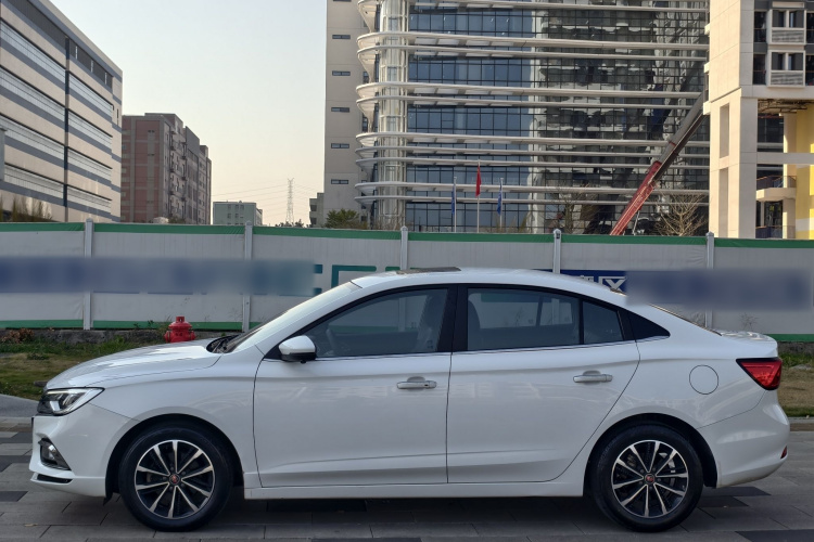 荣威 荣威i5 2021 汽车图片 #9