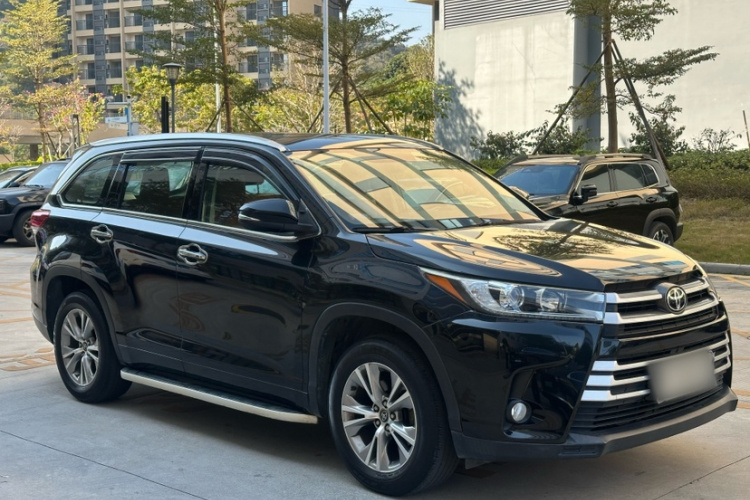 Toyota Highlander 2020 car image #9