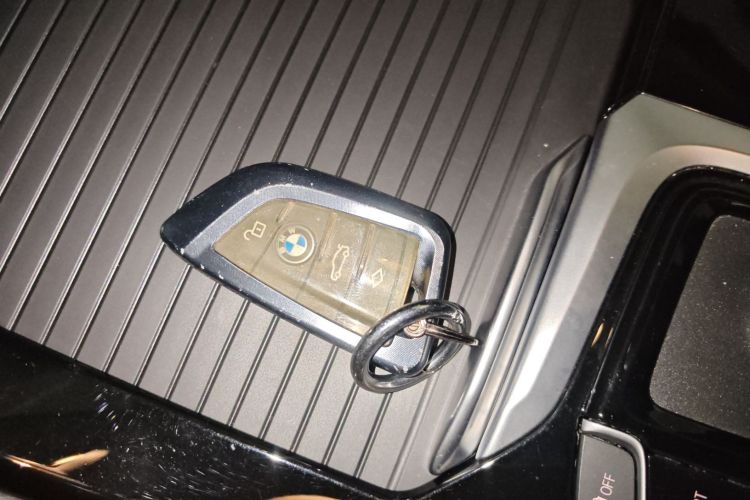 BMW X3 2019 #9 BMW X3 2019 car image #9