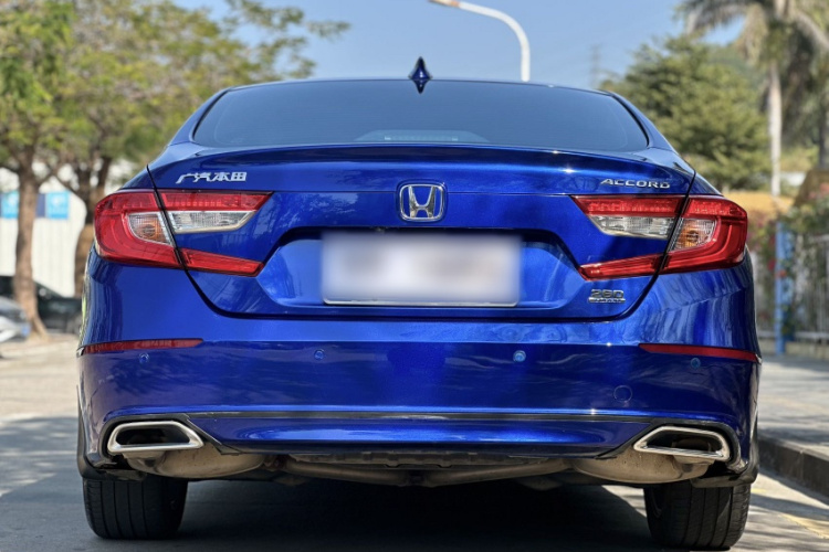 Honda Accord 2019 car image #9