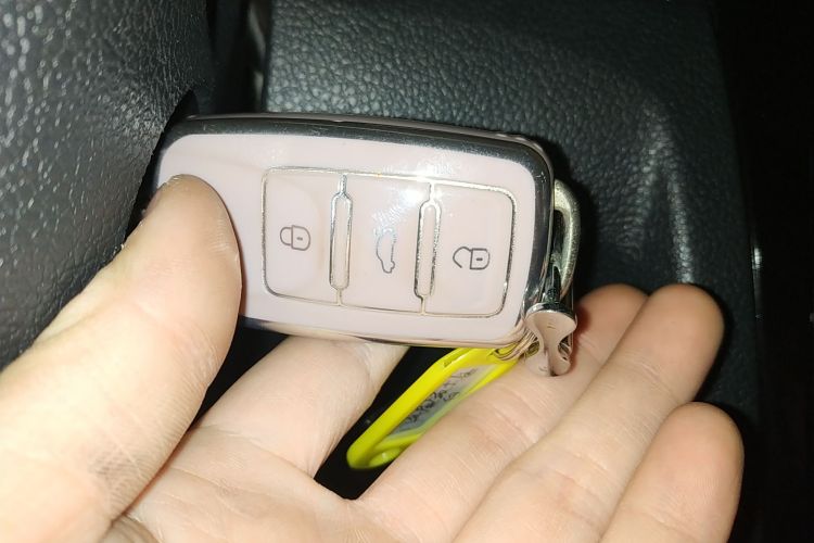 Volkswagen C-Trek 2017 immagine di auto #9