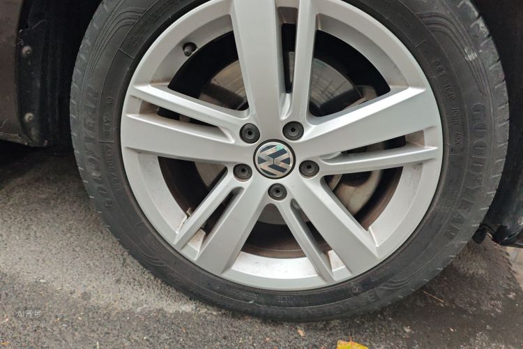 Volkswagen Sharan 2017 immagine di auto #9