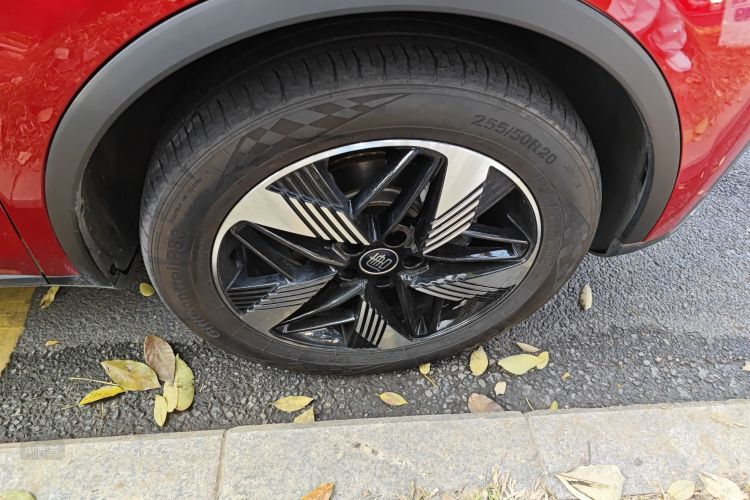 BYD Tang New Energy 2023 #9 BYD Tang New Energy 2023 car image #9