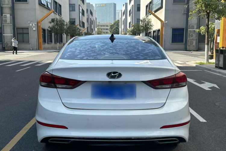 Hyundai Elantra AD 2016 car image #9