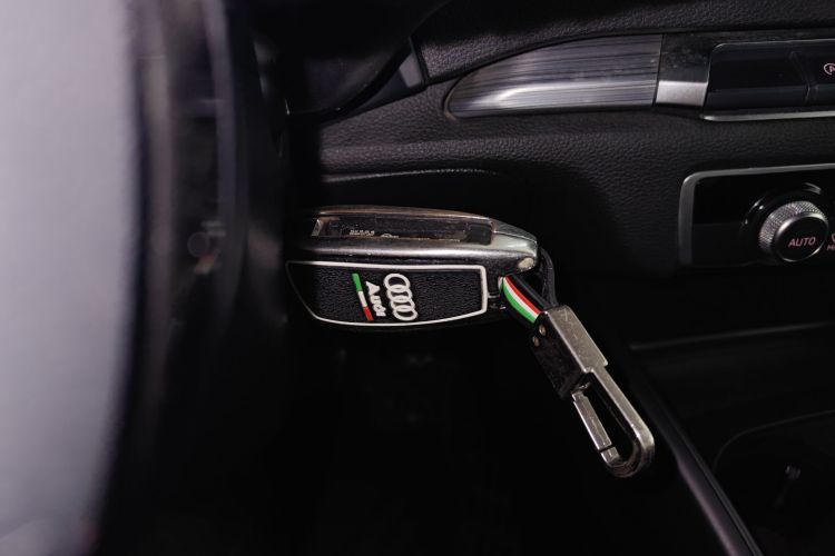 Audi A3 (Imported) 2016 #9 Audi A3 (Imported) 2016 car image #9