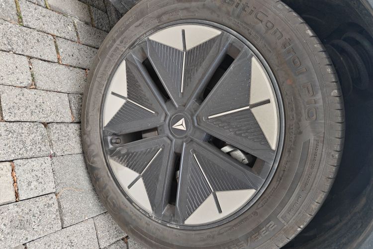 Deepal S07 2024 car image #9