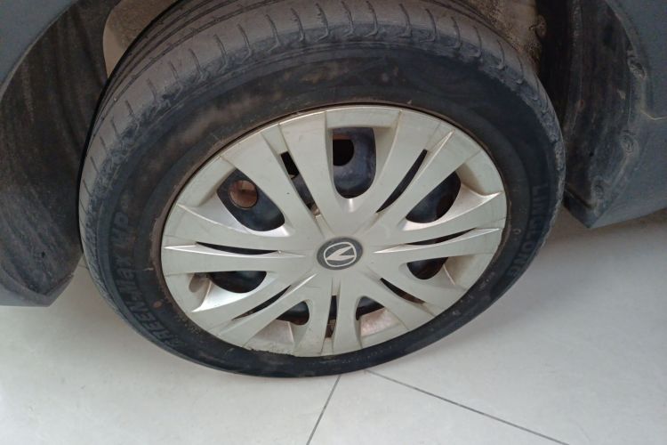 长安 长安CS15 2020 汽车图片 #9